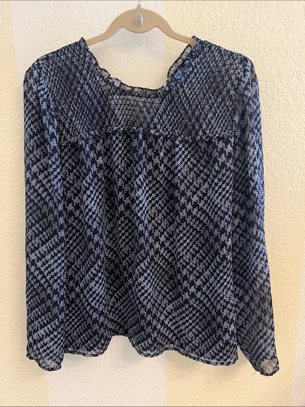 Women's Navy and White Patterned Long-Sleeve Blouse